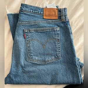 Levi’s Wedgie Straight Jeans